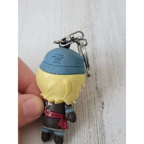 Disney Kristoff frozen IS keychain toy figure accessory - Picture 6 of 6